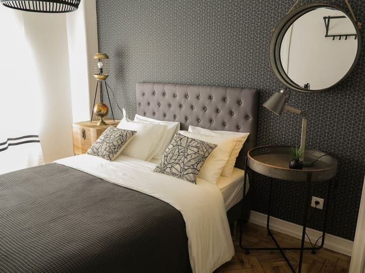DUMONT LISBON GUESTHOUSE