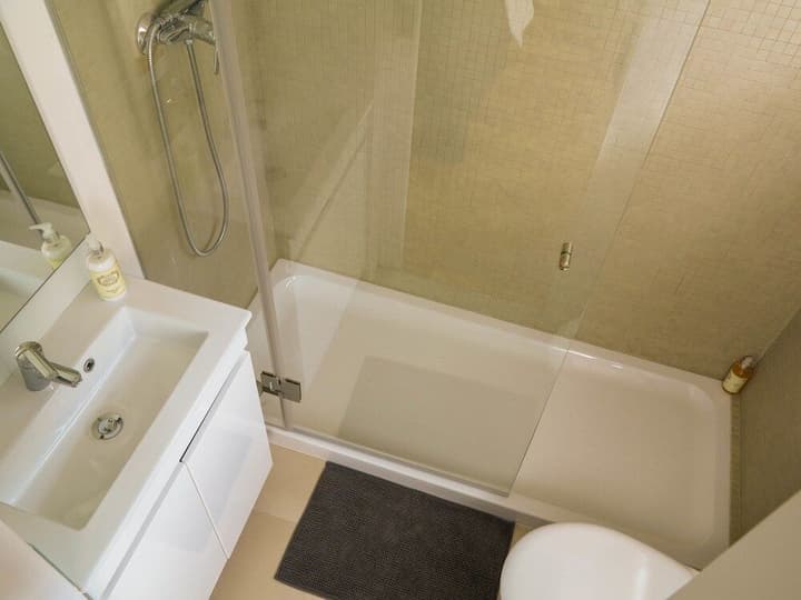 DUMONT LISBON GUESTHOUSE