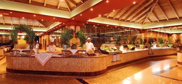 SIRENIS COCOTAL BEACH RESORT CASINO & AQUAGAMES