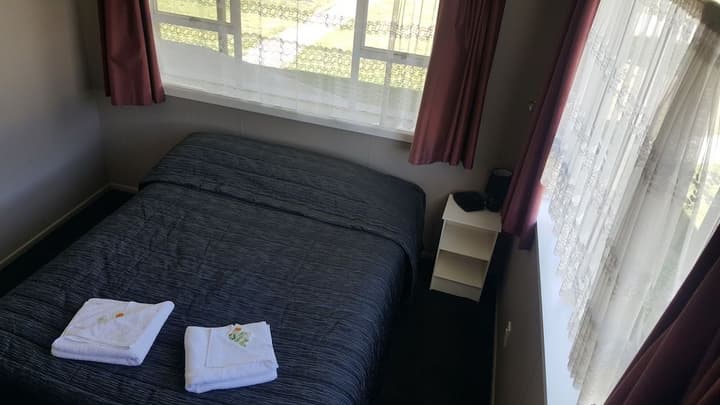 HIGH COUNTRY MOTEL AND BACKPACKERS