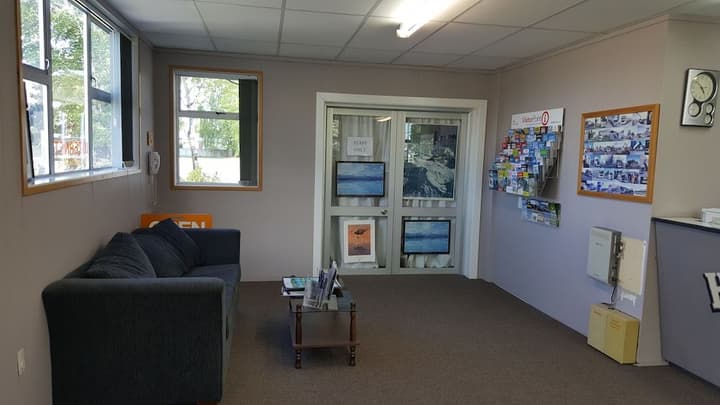 HIGH COUNTRY MOTEL AND BACKPACKERS