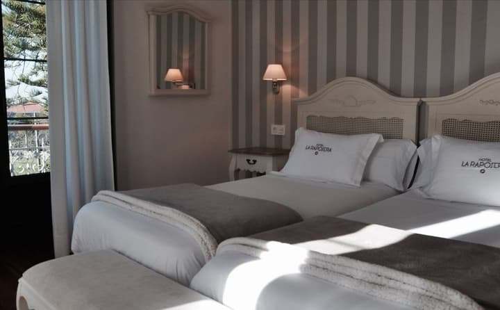 HOTEL LA RAPOSERA