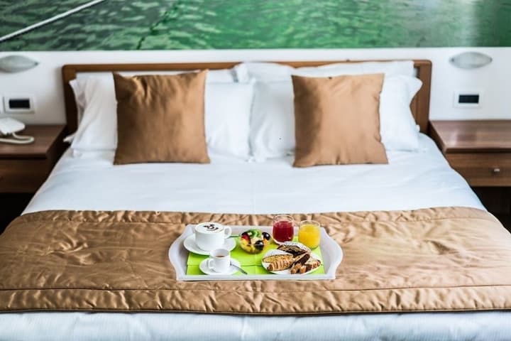 HOTEL TRE ROSE