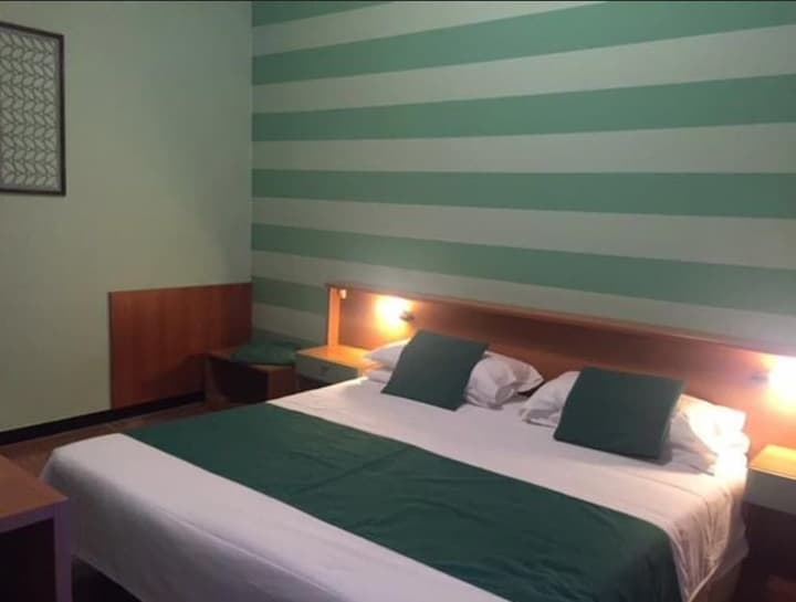 HOTEL GLORY