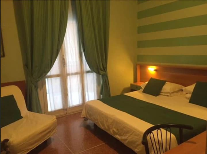 HOTEL GLORY