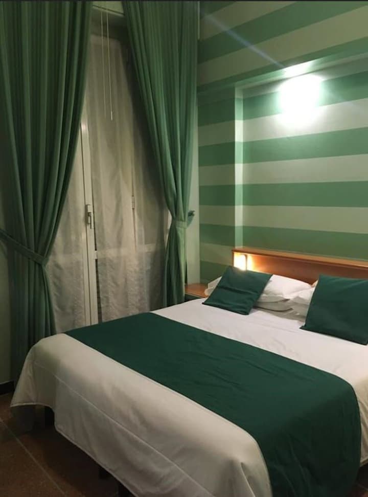 HOTEL GLORY