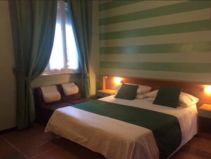 HOTEL GLORY