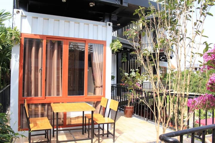 HOMESTAY T&N