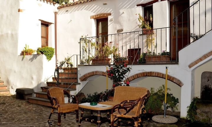 ANTICO BORGO