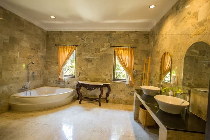 BALAM BALI VILLA