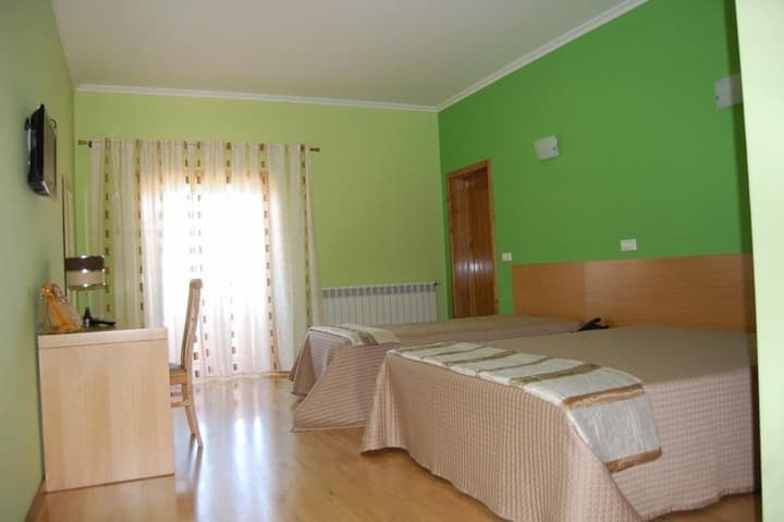 HOTEL ENCOSTAS DE NANTES