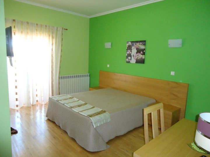 HOTEL ENCOSTAS DE NANTES