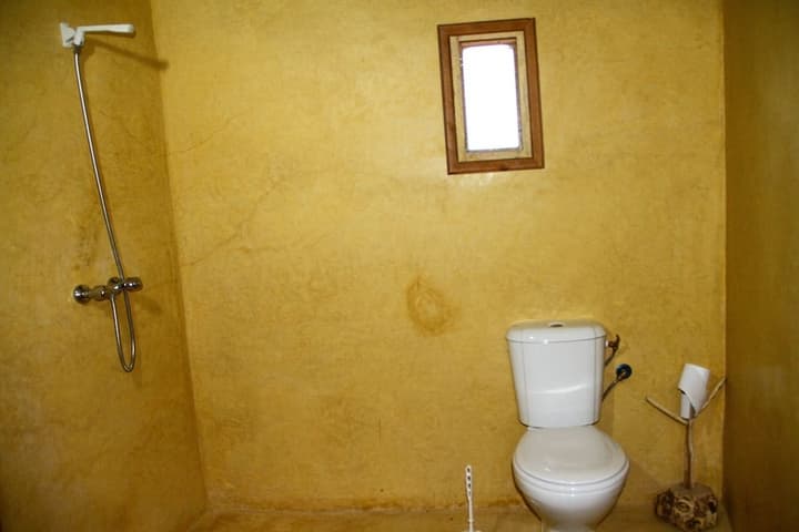 SKOURA LODGE