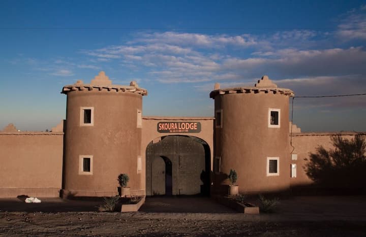 SKOURA LODGE
