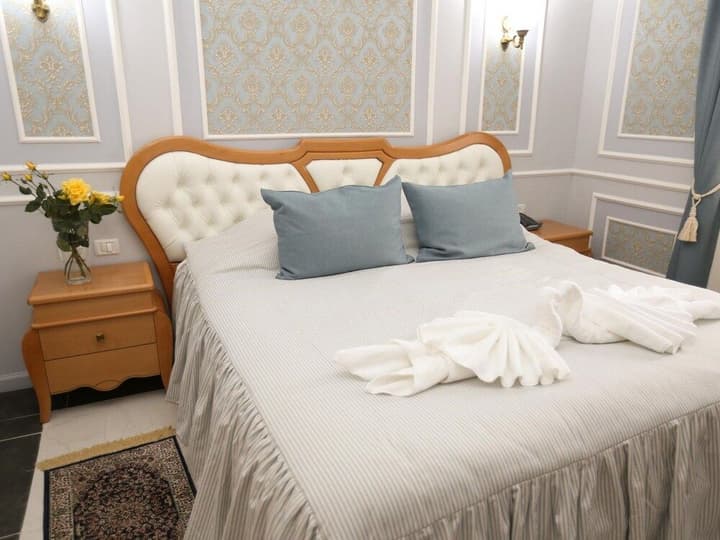 SERGEI PALACE HOTEL