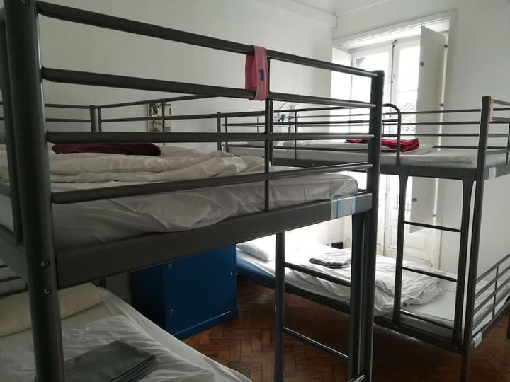 OLD EVORA HOSTEL