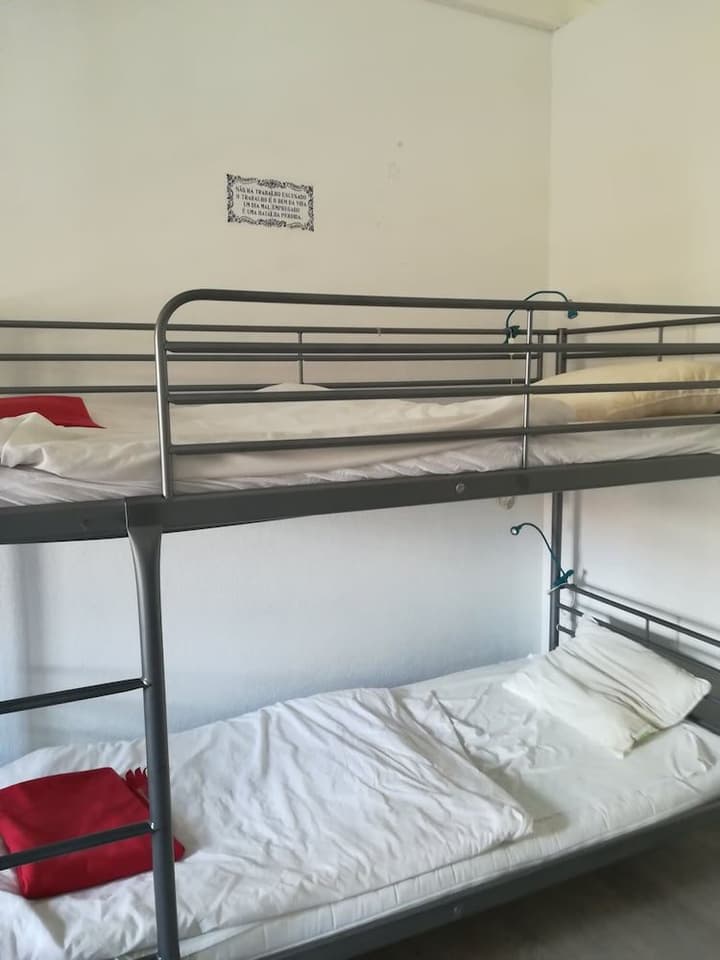 OLD EVORA HOSTEL