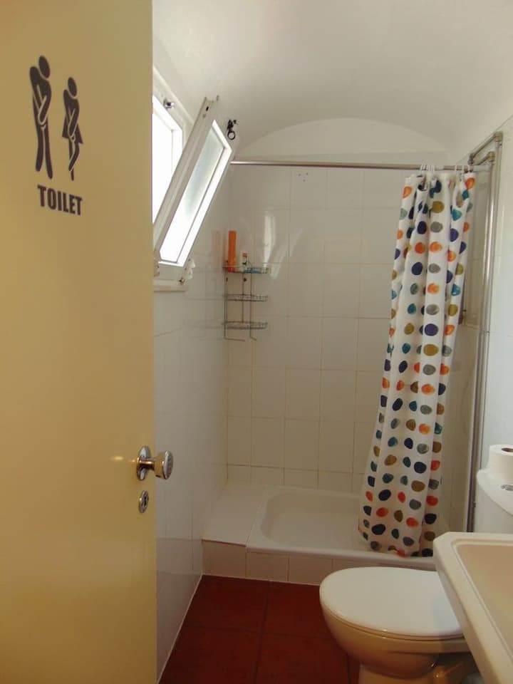 OLD EVORA HOSTEL