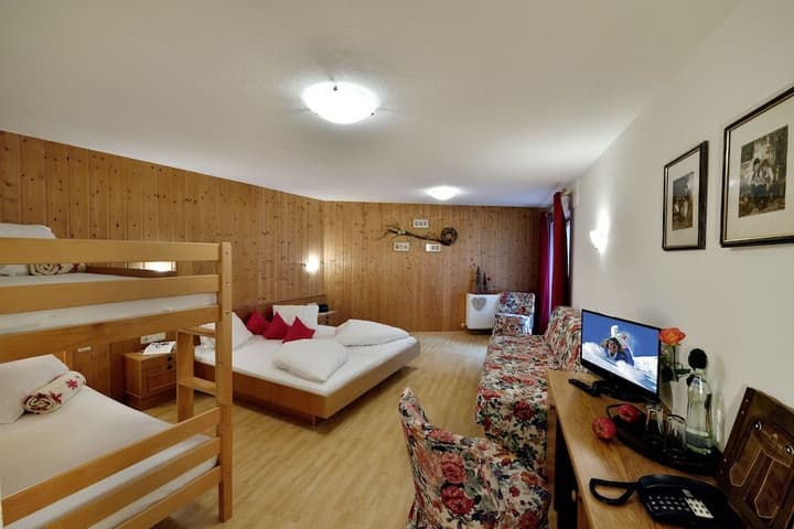 HOTEL FORTUNA