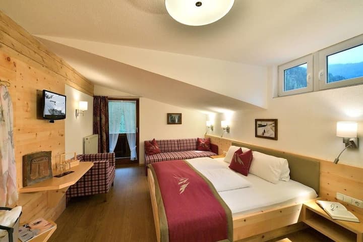 HOTEL FORTUNA