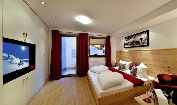 HOTEL FORTUNA