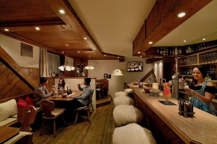 HOTEL FORTUNA