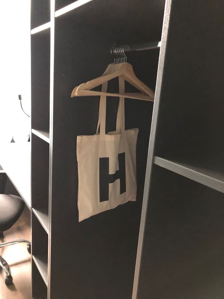 THE HATCH ROOMS