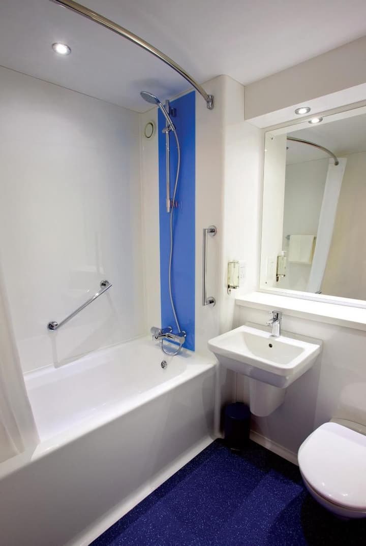 TRAVELODGE OKEHAMPTON WHIDDON DOWN
