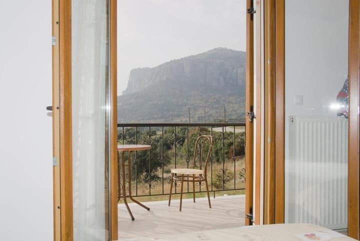 GUESTHOUSE ARSENIS