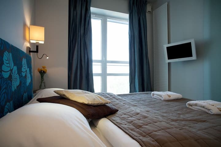 PLATINUM TOWERS HOTEL APARTMENTS
