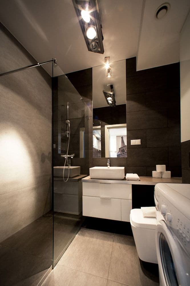 PLATINUM TOWERS HOTEL APARTMENTS