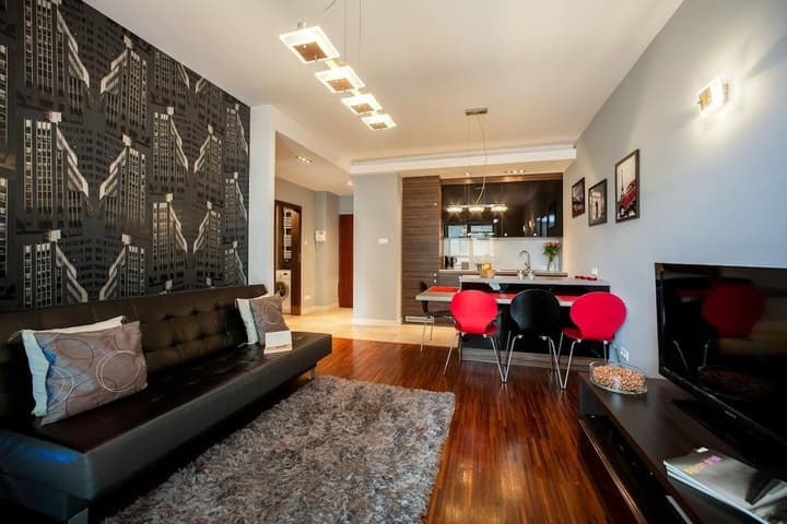 PLATINUM TOWERS HOTEL APARTMENTS