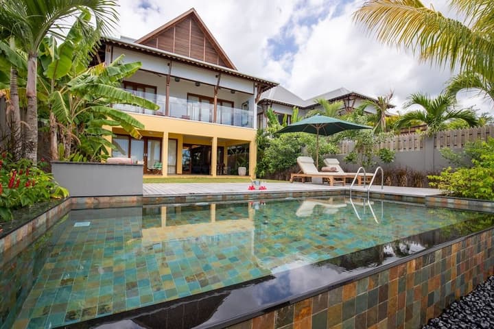 JA ENCHANTED WATERFRONT VILLAS SEYCHELLES