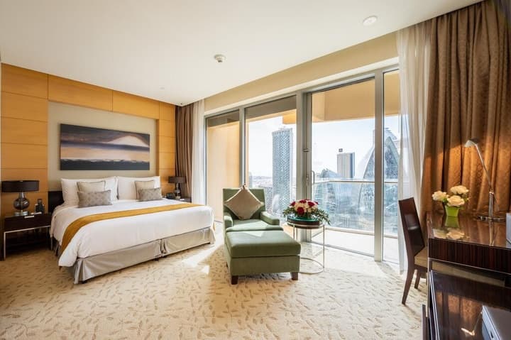 THE ADDRESS DUBAI MALL BY THE S HOLIDAY HOMES