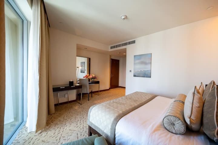 THE ADDRESS DUBAI MALL BY THE S HOLIDAY HOMES