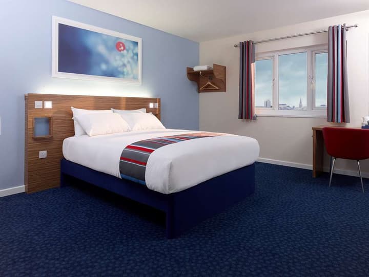 TRAVELODGE BATH WATERSIDE