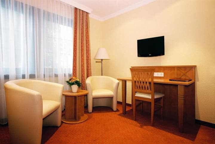 HOTEL SCHICK