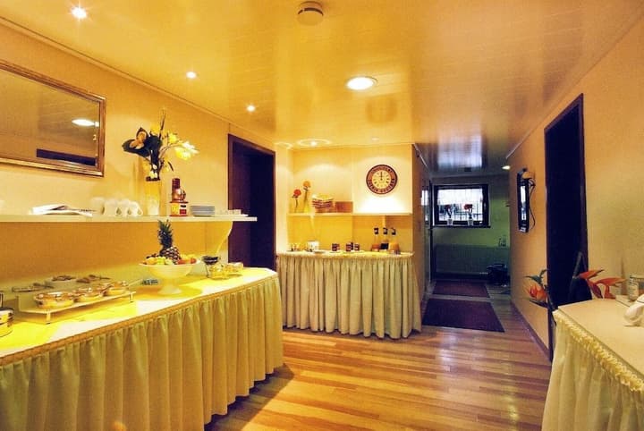 HOTEL SCHICK