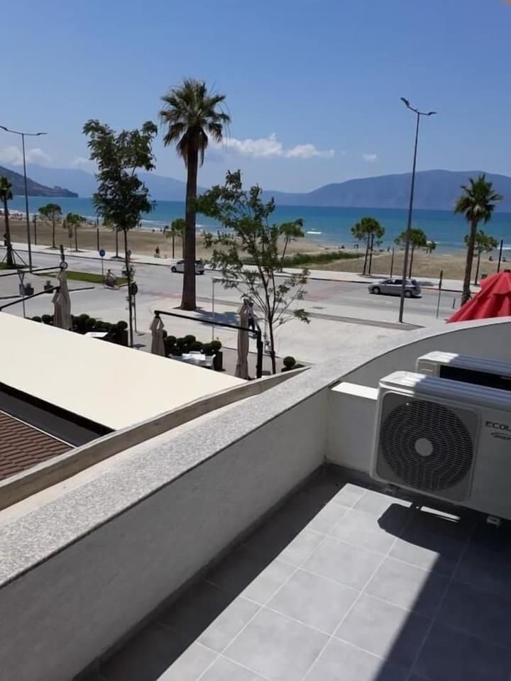 MARE BLU HOTEL BAR