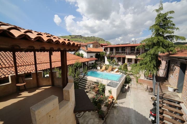 AKROPOLIS GUEST HOUSE