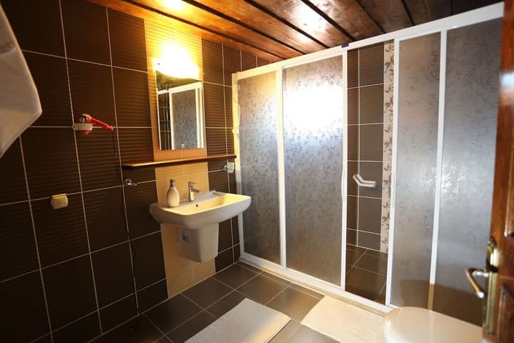 AKROPOLIS GUEST HOUSE