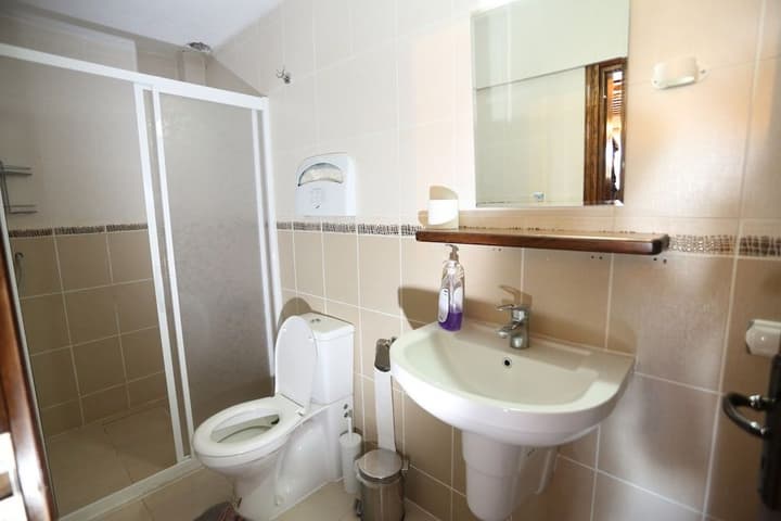 AKROPOLIS GUEST HOUSE