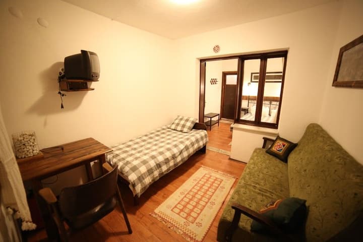 AKROPOLIS GUEST HOUSE