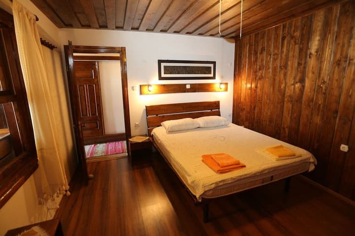 AKROPOLIS GUEST HOUSE