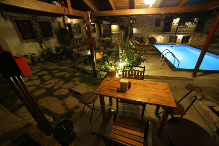 AKROPOLIS GUEST HOUSE