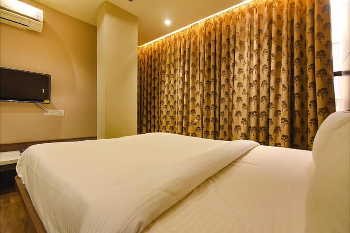 FABHOTEL EROS 282