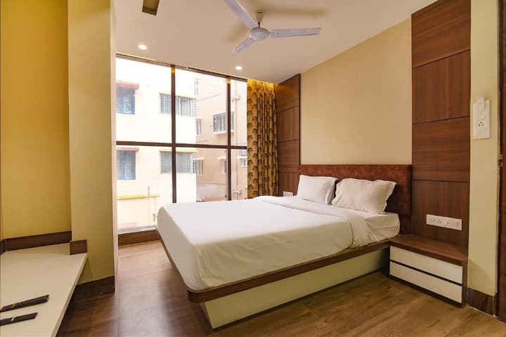 FABHOTEL EROS 282