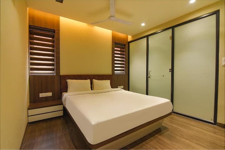 FABHOTEL EROS 282
