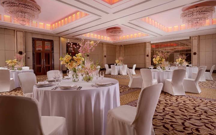CONTINENTAL HOTEL MOSCOW