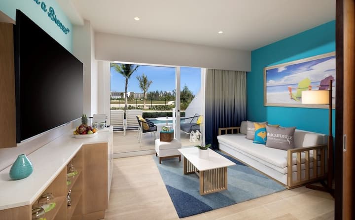 MARGARITAVILLE BEACH RESORT CAP CANA WAVE —AN ALL-INCLUSIVE EXPERIENCE FOR ALL
